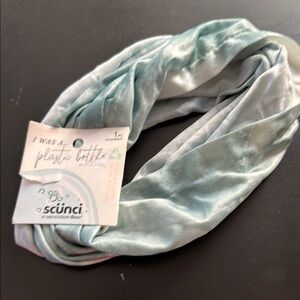 Scunci Headband - Light Green